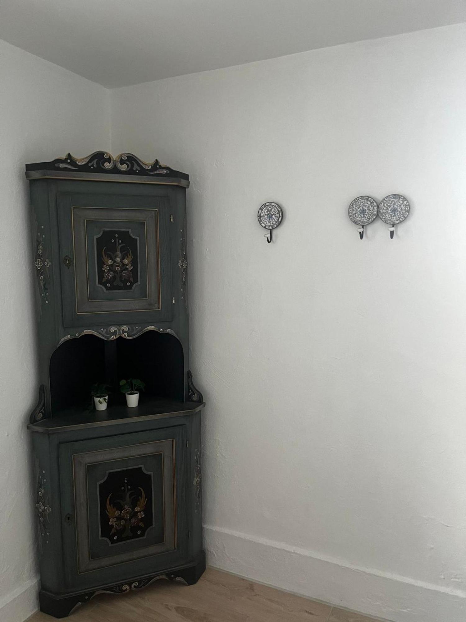 Rosenlund Gods - Kaelder B&B Sakskobing Luaran gambar